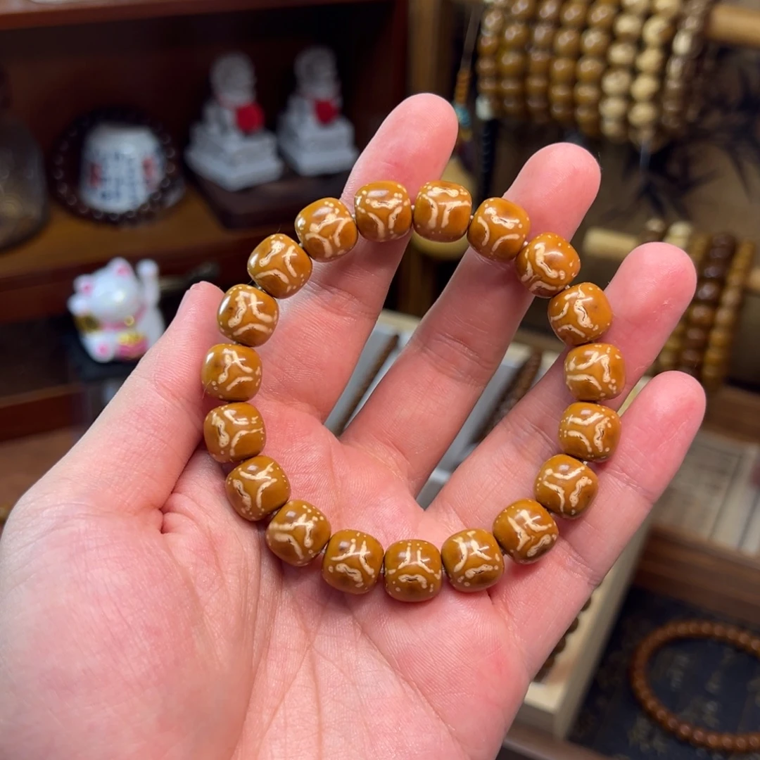 黄***酒非金属紫金鼠11.9*11.4实心黄金甲鬼脸老型毕业款