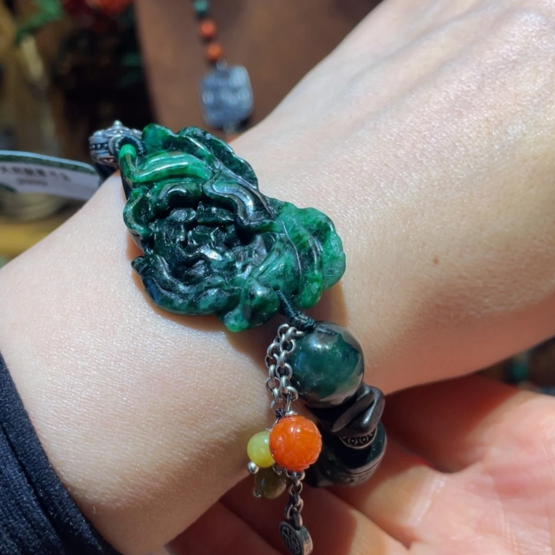 【闪购商品】颈饰未镶嵌翡翠