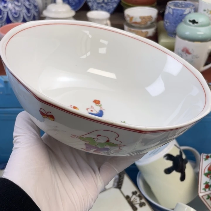 他家瓷器真美….开播了