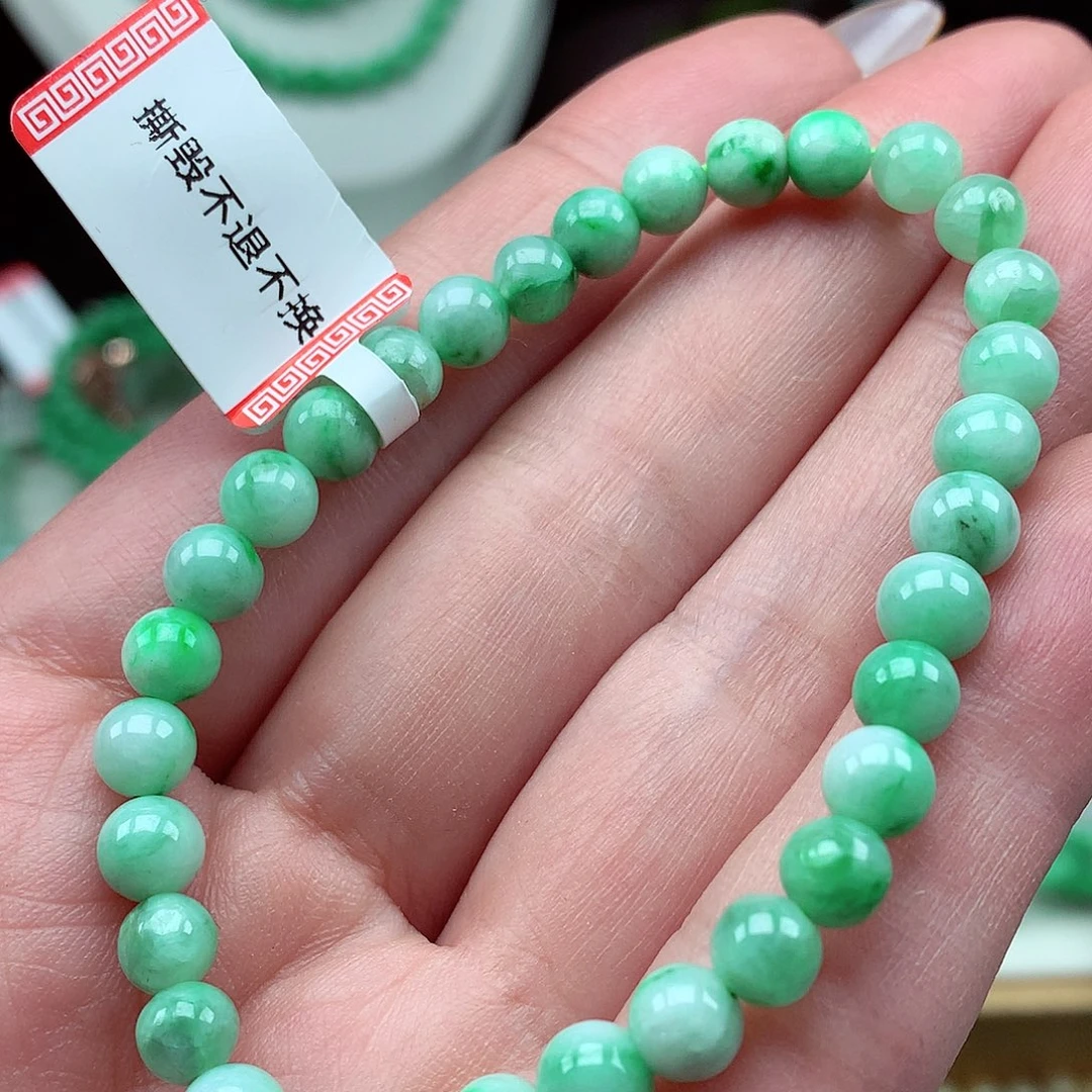 翡翠未镶嵌毛衣链