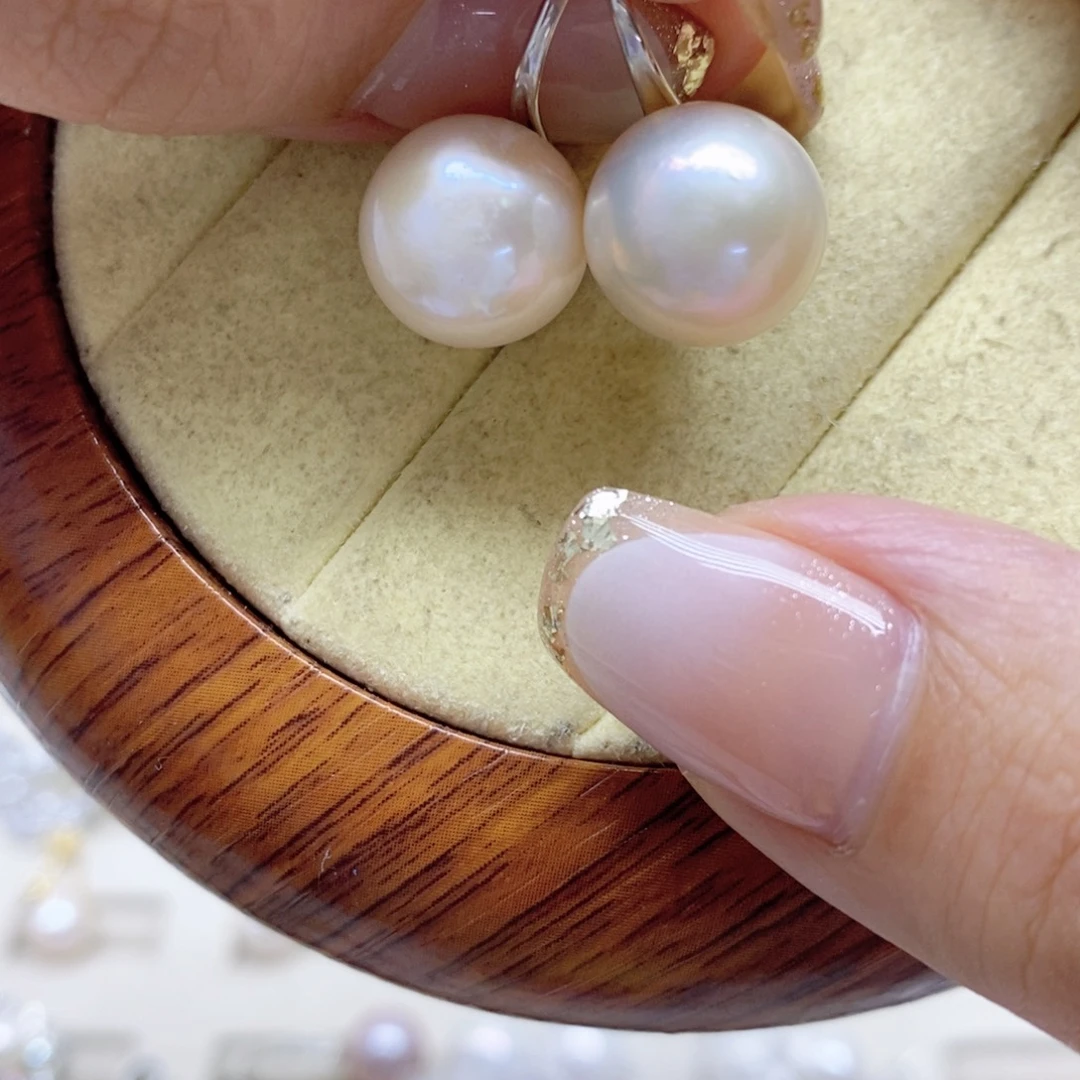 银S925镶嵌淡水珍珠耳饰