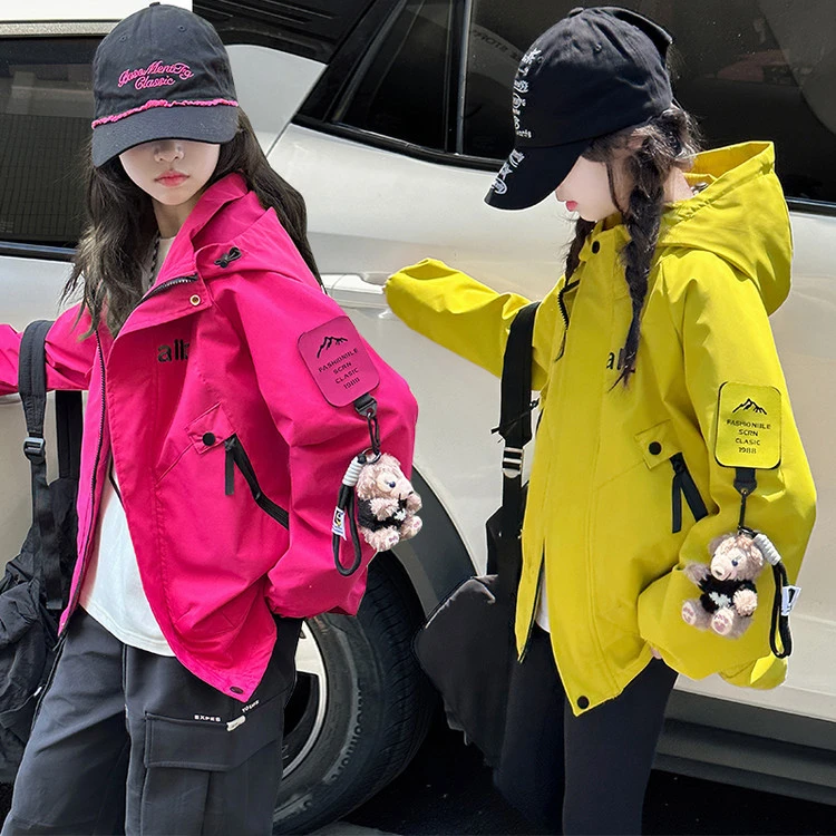 女童冲锋衣外套秋冬季2025新款女孩大童春秋款三合一儿童秋装风衣