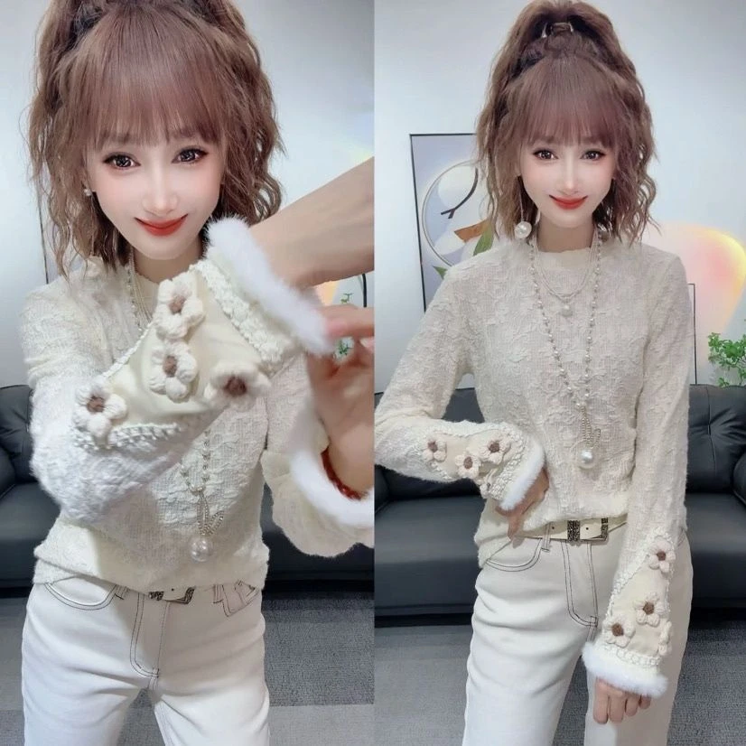 2025秋冬新款时尚法式蕾丝上衣洋气袖口立体花朵毛毛植绒衫