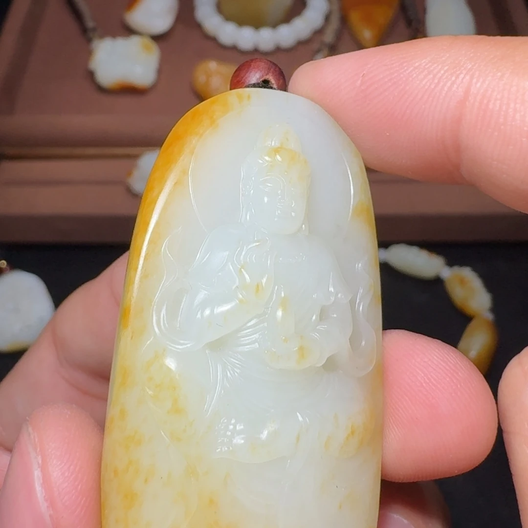 和田玉未镶嵌挂件