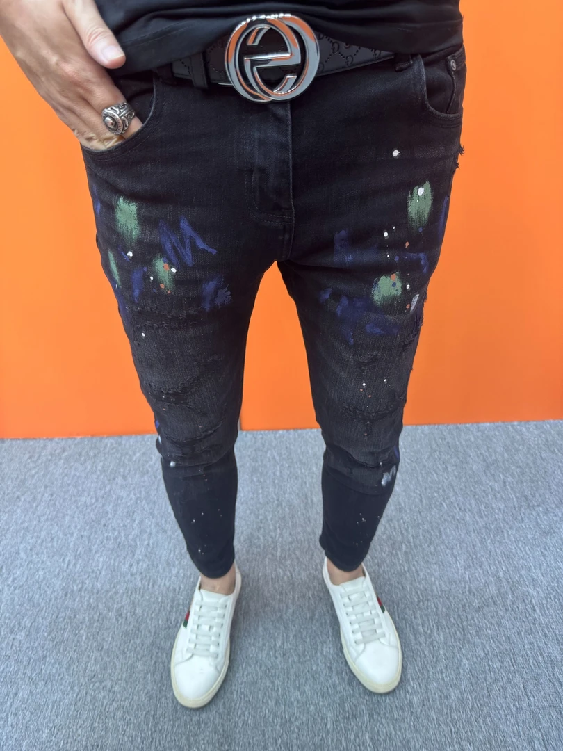 秋冬新款九分牛仔裤韩风印花锥形弹力修身小脚黑色手绘破洞牛仔裤