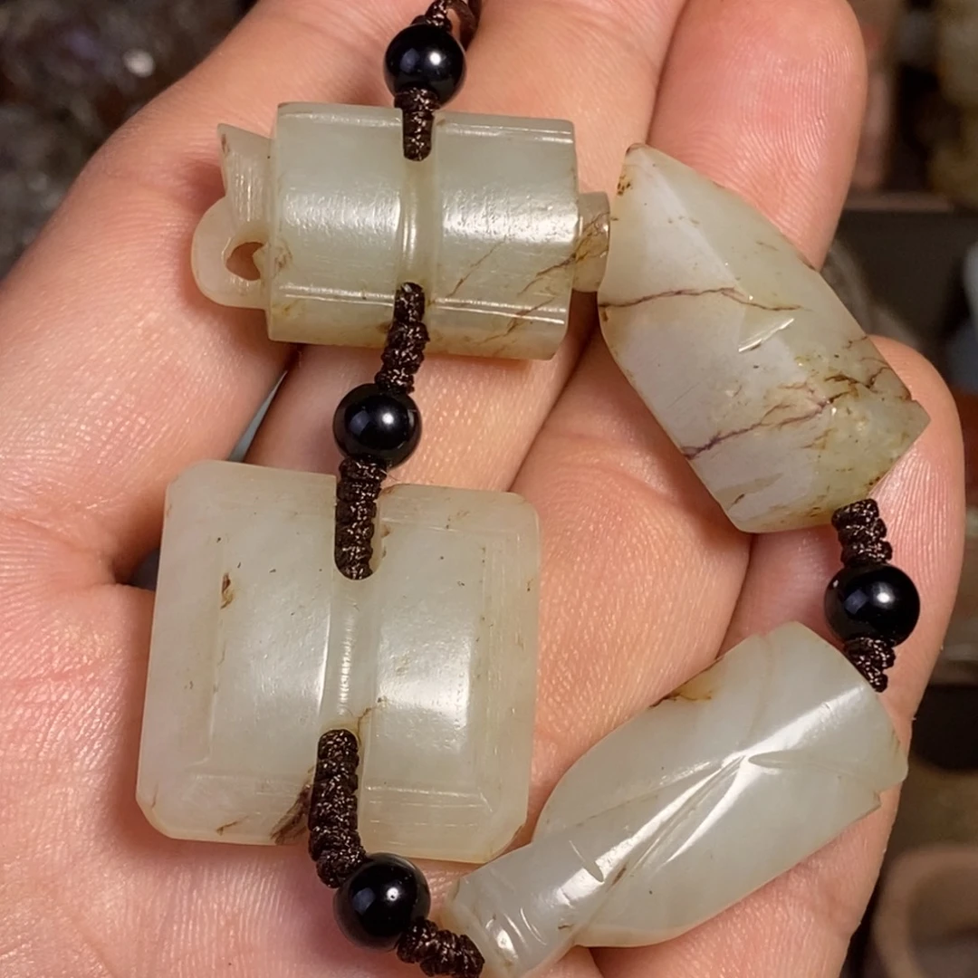 颈饰未镶嵌和田玉D*R