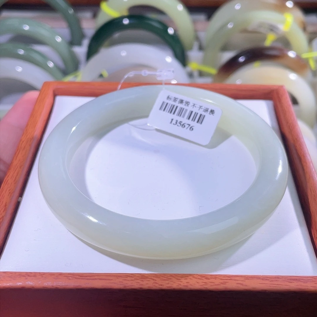 【闪购商品】未镶嵌手镯和田玉（糖玉）和田玉6162