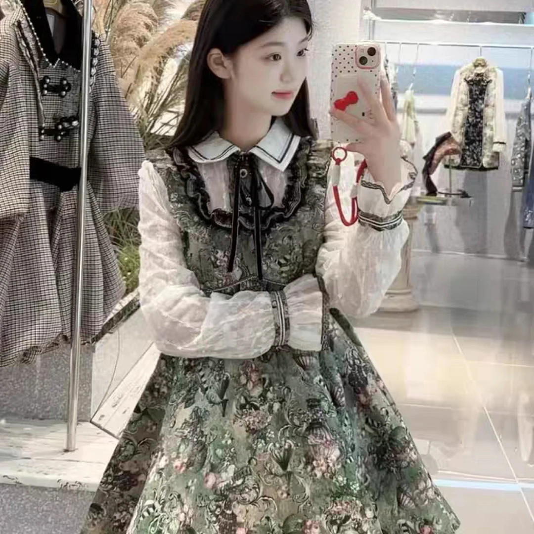 绿色法式印花宫廷风重工连衣裙2024春秋新款高腰时尚气质裙子
