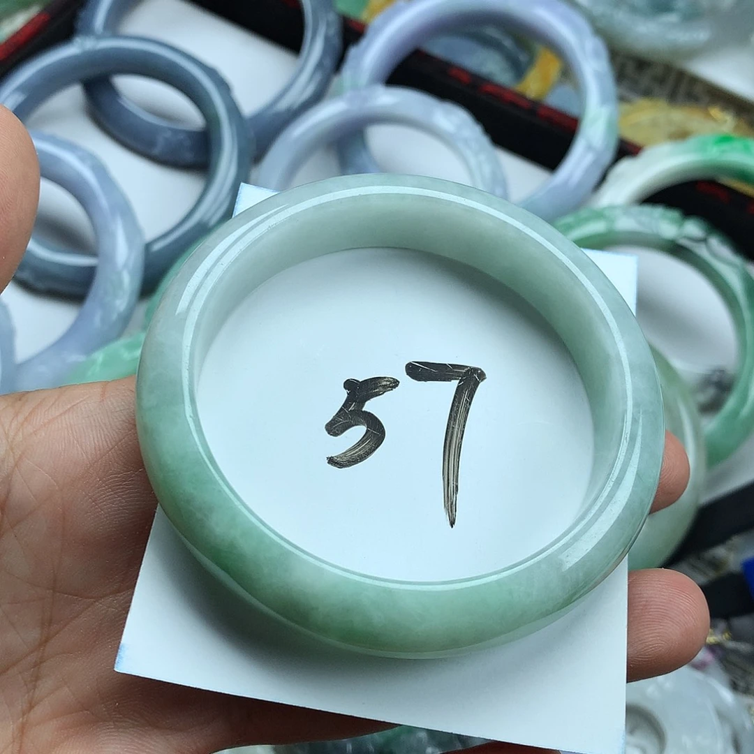 翡翠未镶嵌手镯天然翡翠