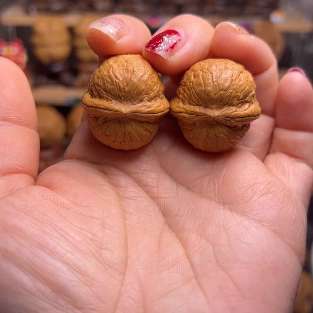 文玩核桃吊坠41w玄武球29尺