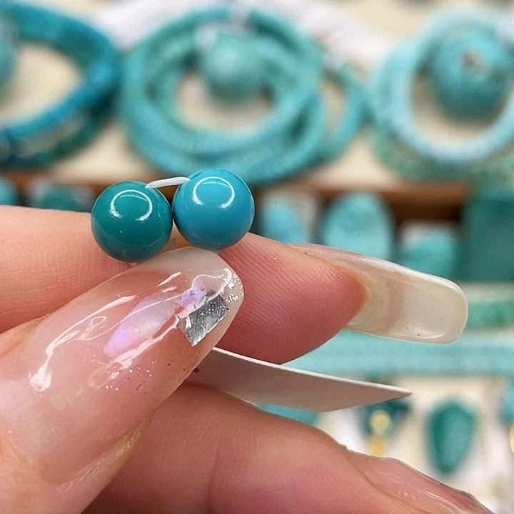 绿松石未镶嵌挂件