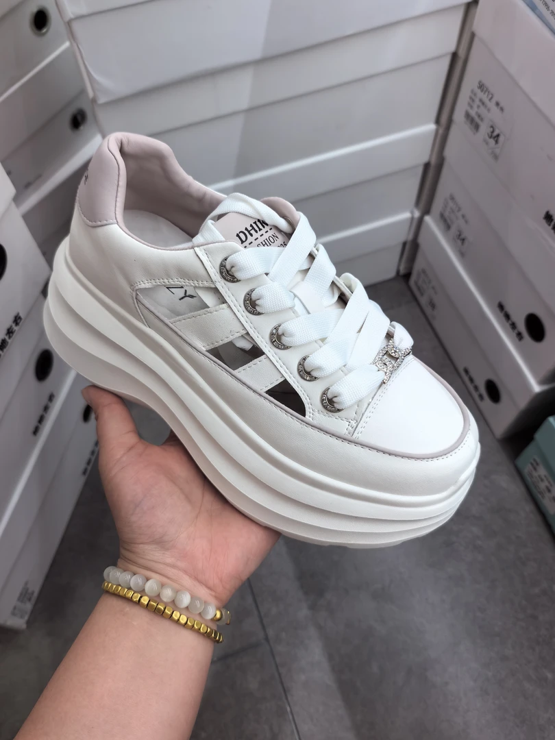 诗涵家 真皮镂空厚底休闲鞋88009