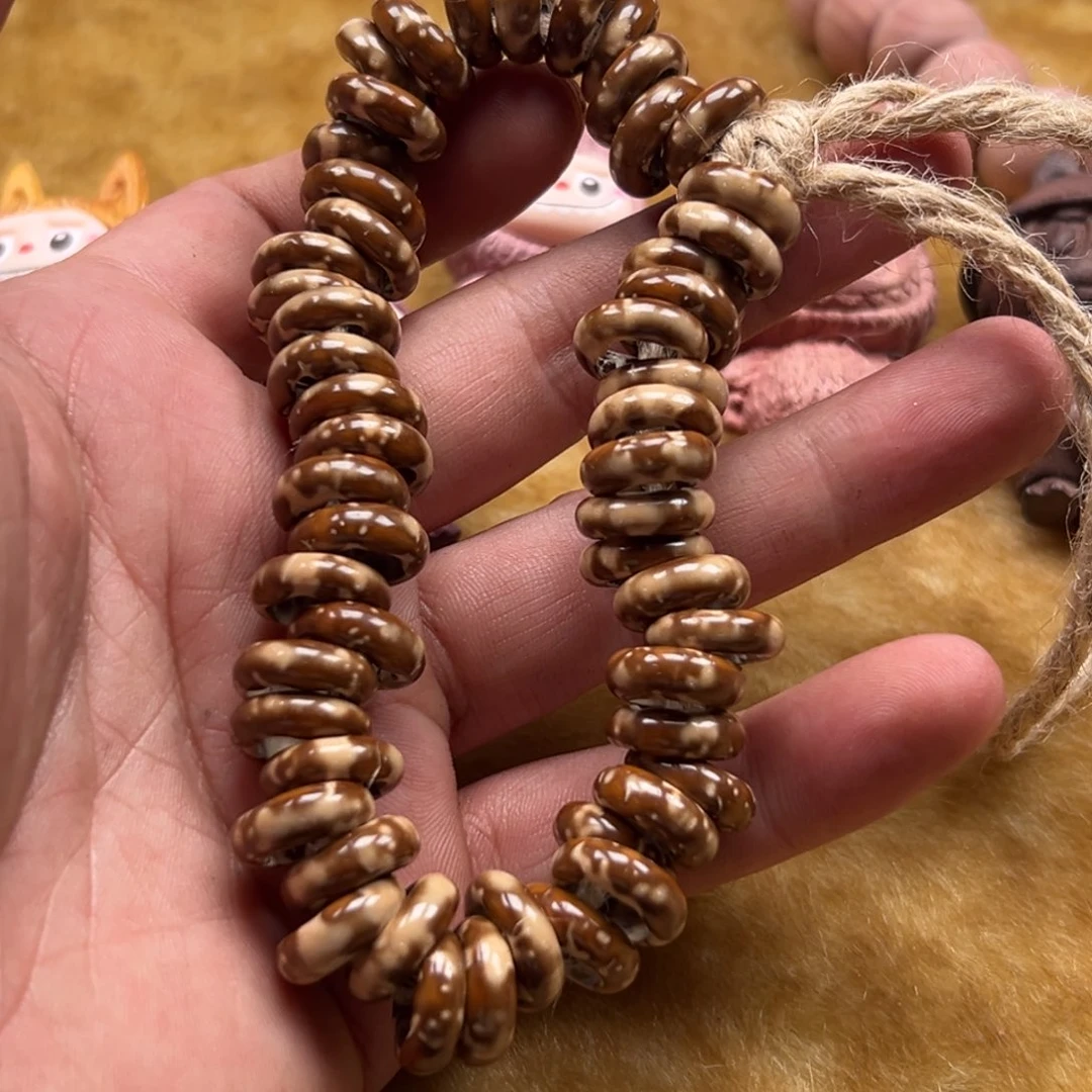 大叶紫檀（黑酸枝木类）