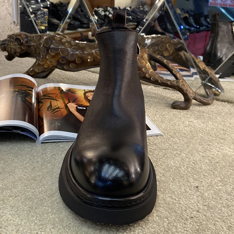 广州正版秋冬季新款商务通勤正装双层牛皮牛颈纹男靴52S一20一2B