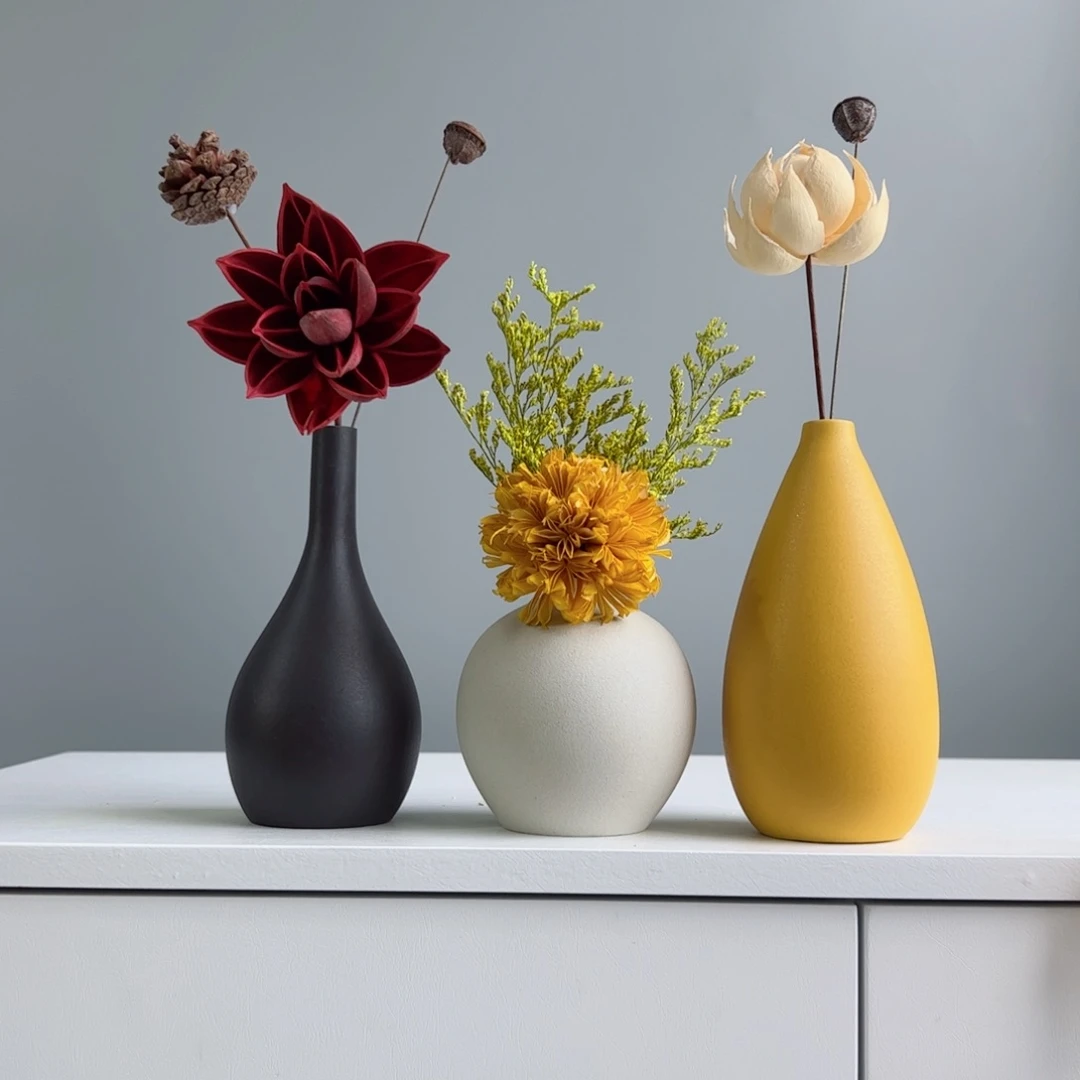 摆件陶瓷小花瓶摆件含花总高约20-30cm