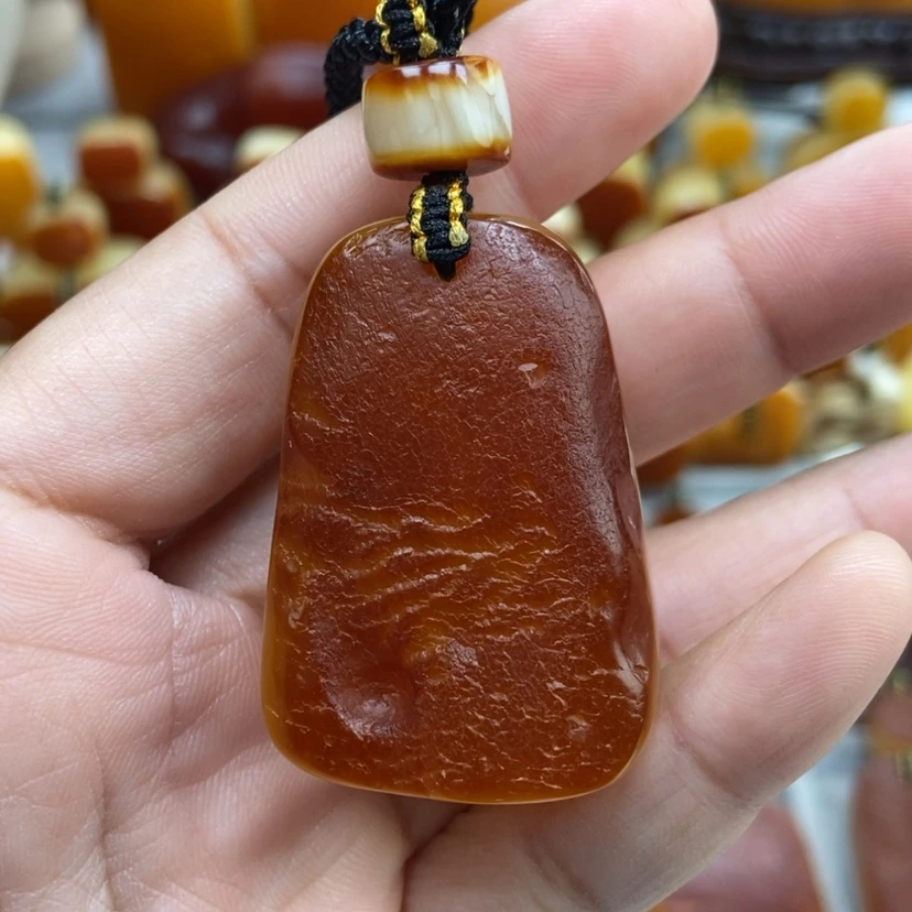 【闪购商品】琥珀颈饰未镶嵌