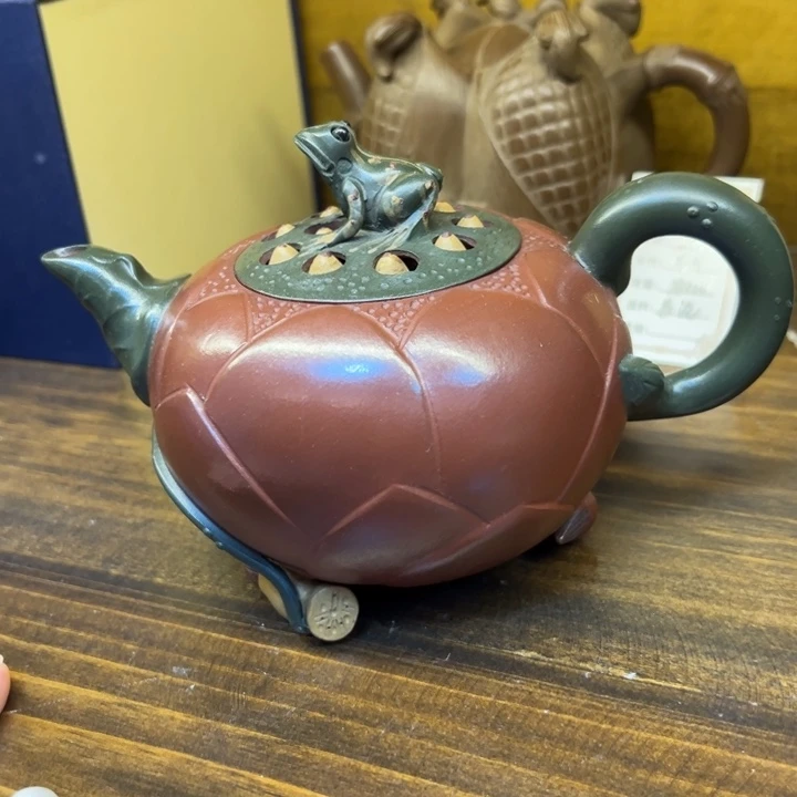 紫砂壶等艺术精品