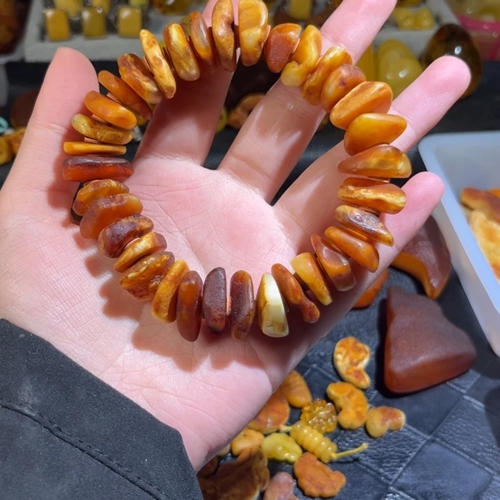 琥珀未镶嵌颈饰手串