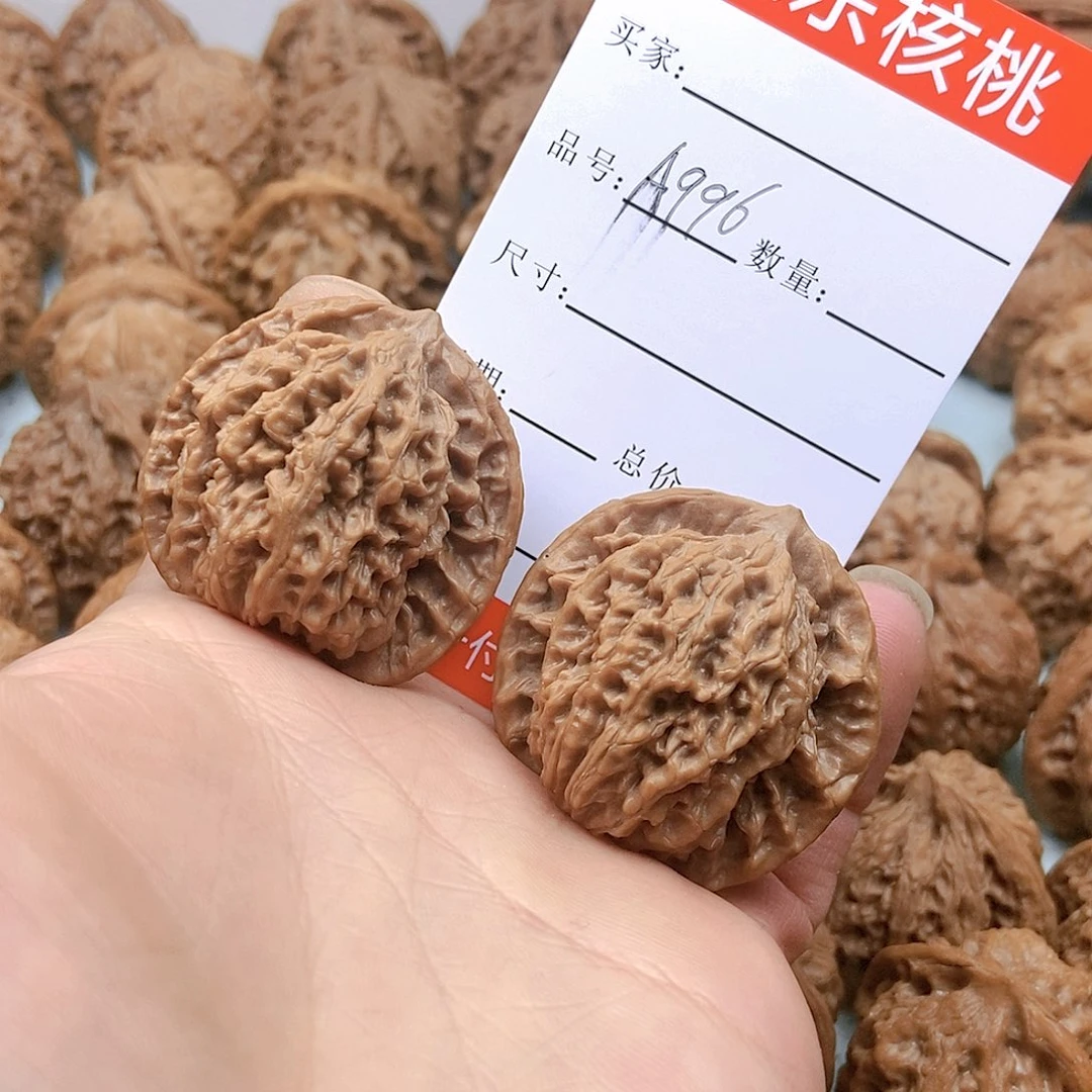 文玩核桃吊坠996号全品盘龙纹39尺