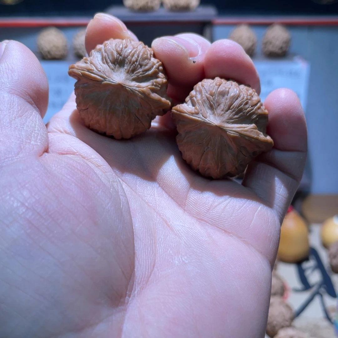 吊坠文玩核桃35龙珠