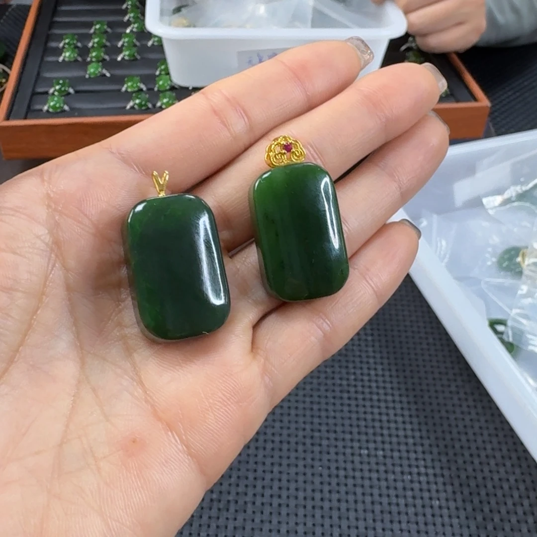 和田玉（碧玉）银S925镶嵌颈饰发其一