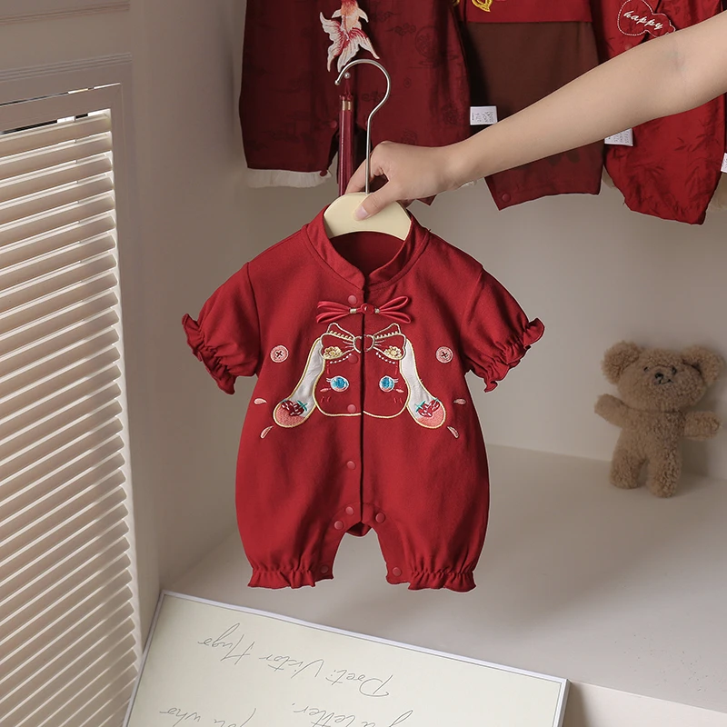 新生女宝宝夏装满月礼服新中式国风百天拍照礼服短袖薄款唐装爬服