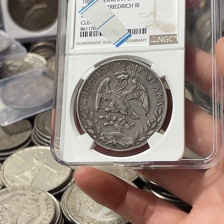 紫***石银Ag900墨西哥花边鹰洋银币