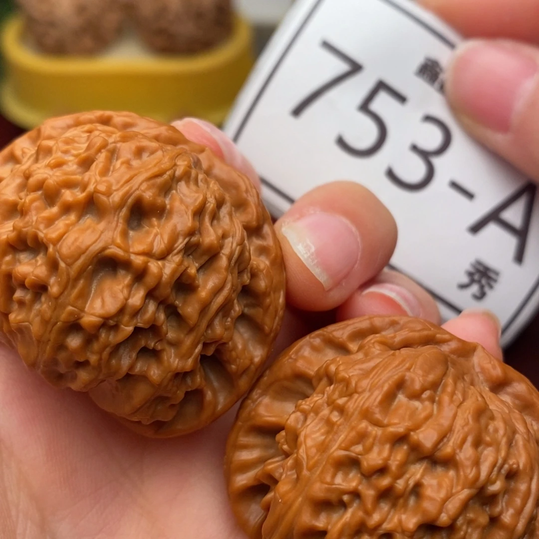 文玩核桃把件白狮子42……