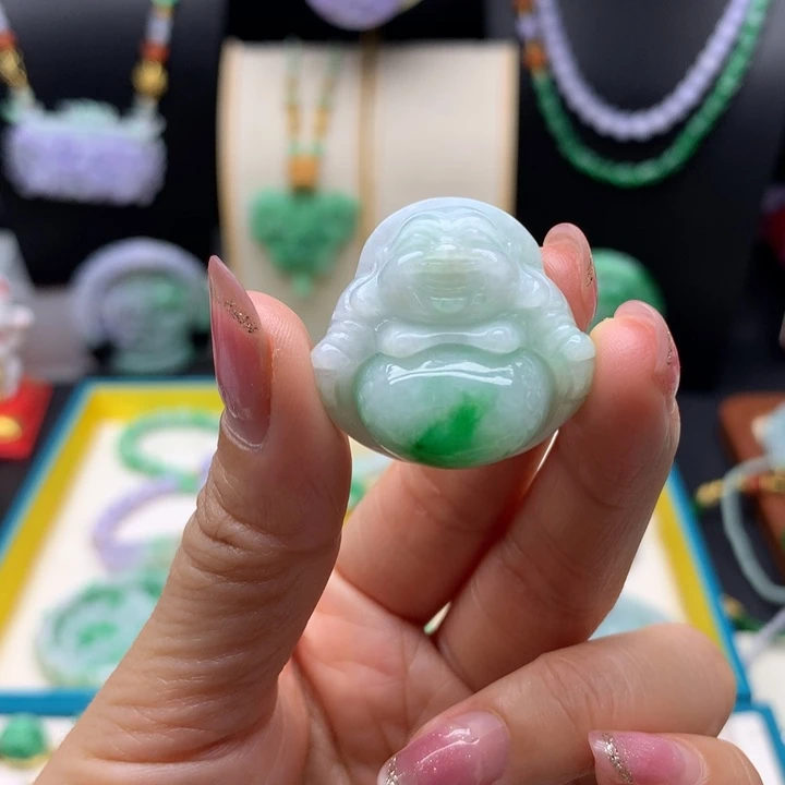 翡翠未镶嵌颈饰翡翠佛公