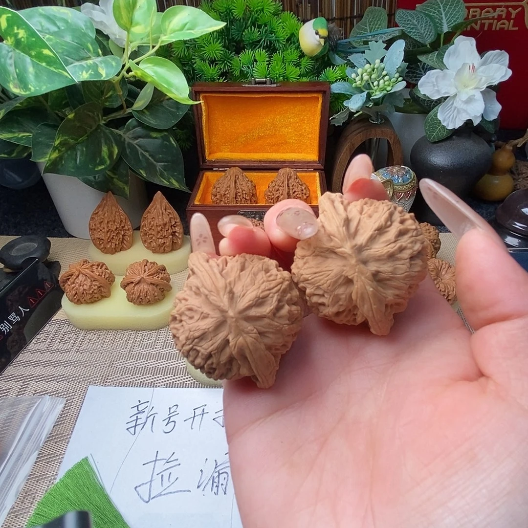 文玩核桃把件磕尖……856