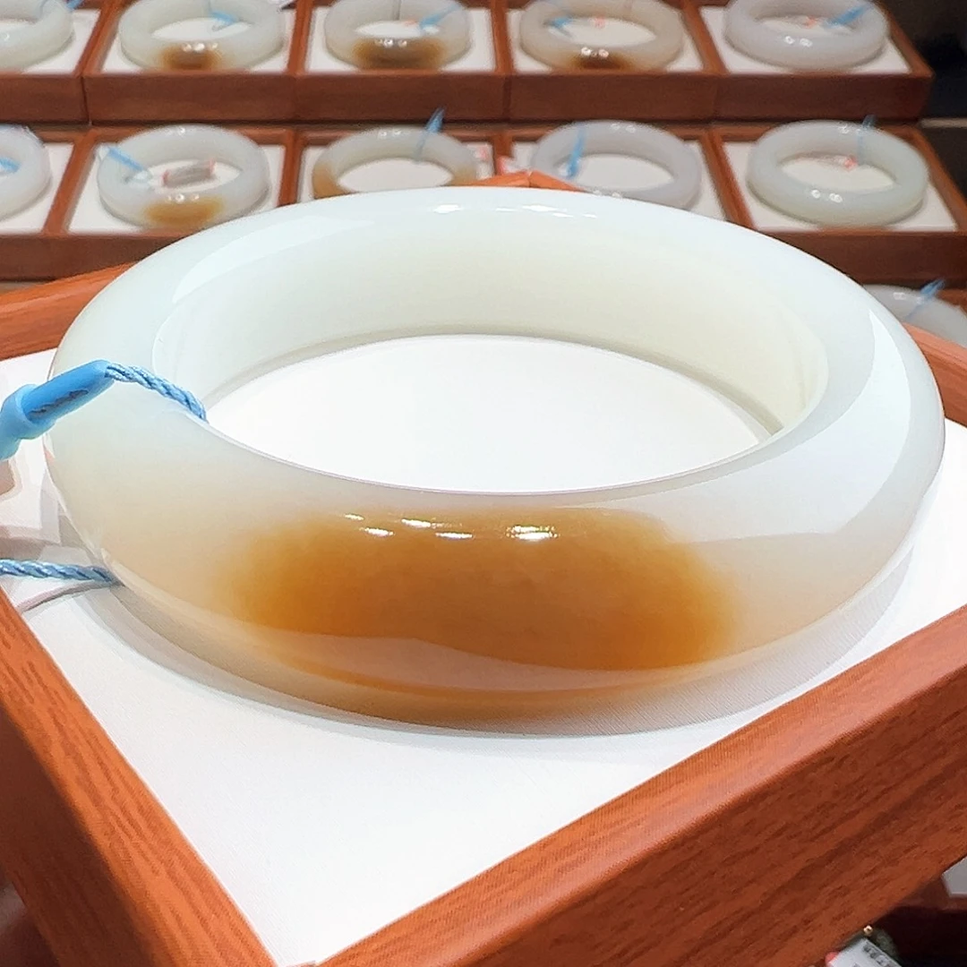 和田玉手镯55 56未镶嵌