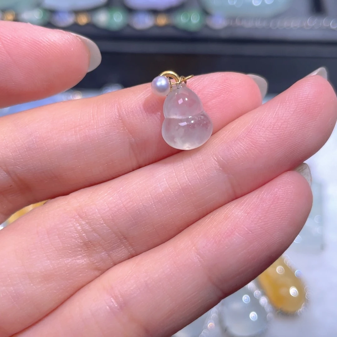 颈饰18K金镶嵌翡翠翡翠