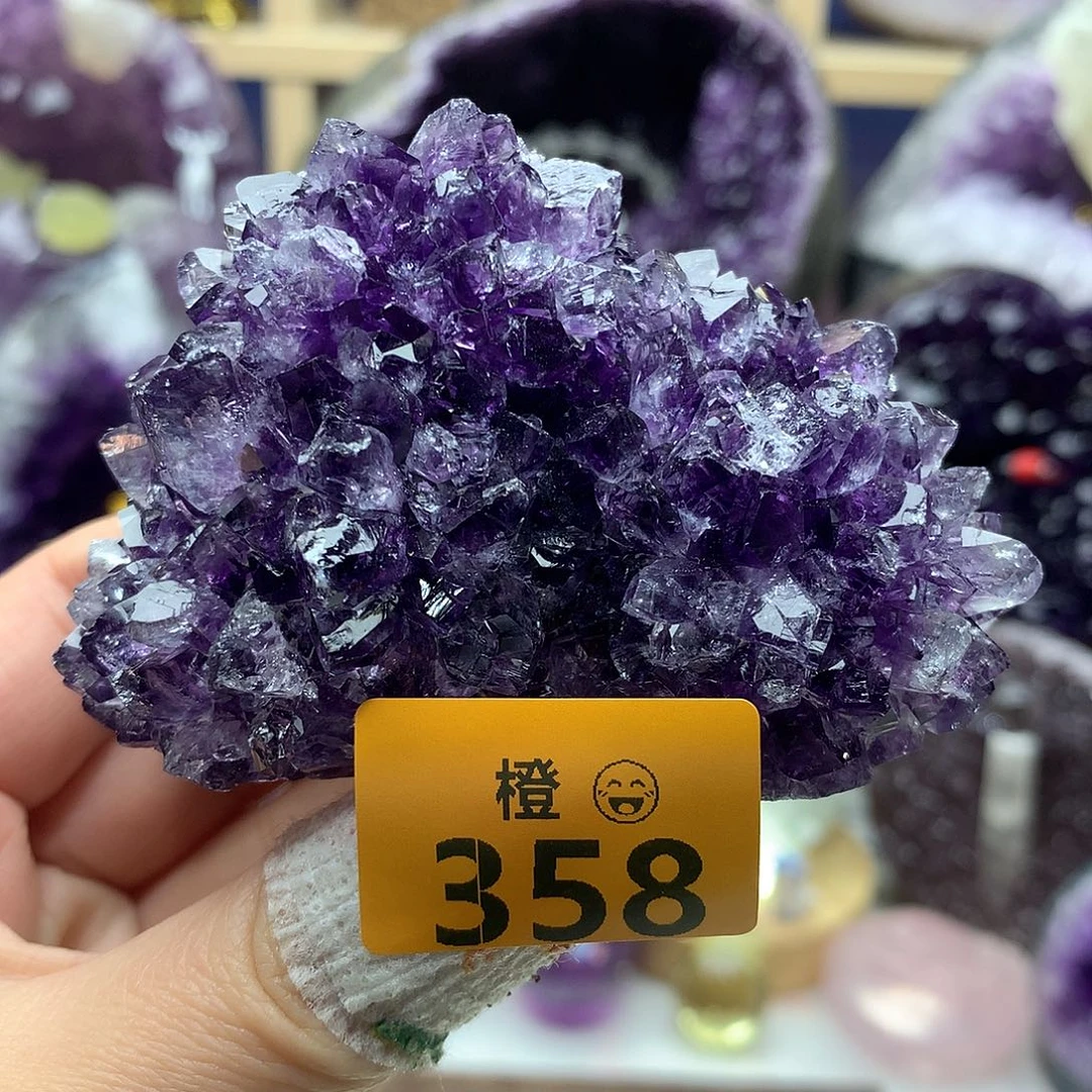 未镶嵌大型摆件（非配饰）水晶