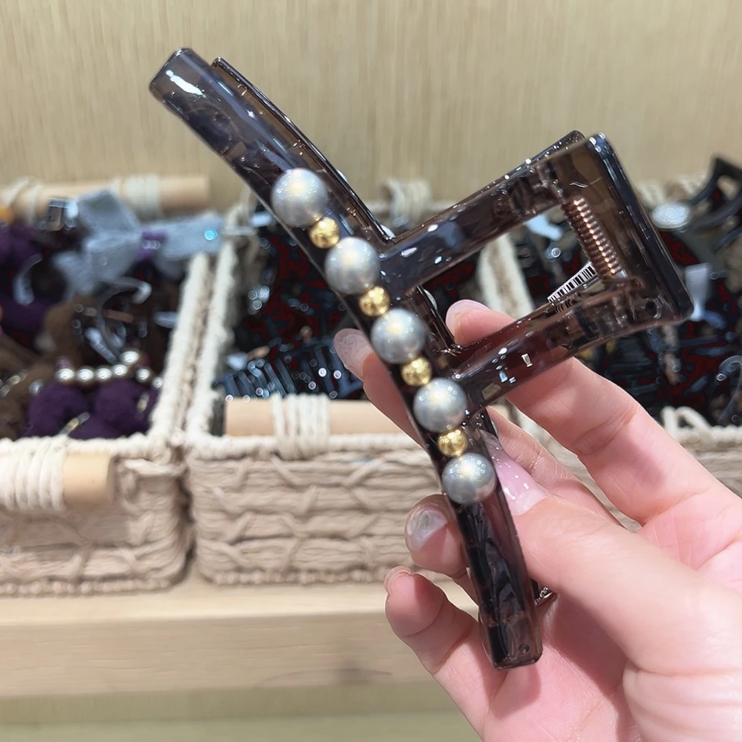 皮质铁合金珍珠茶色大抓