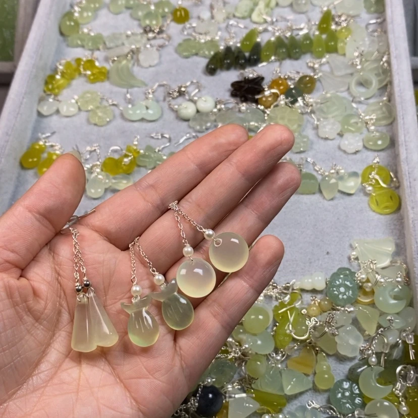 【闪购商品】银S925镶嵌蛇纹石玉挂件耳饰耳环项链是**空