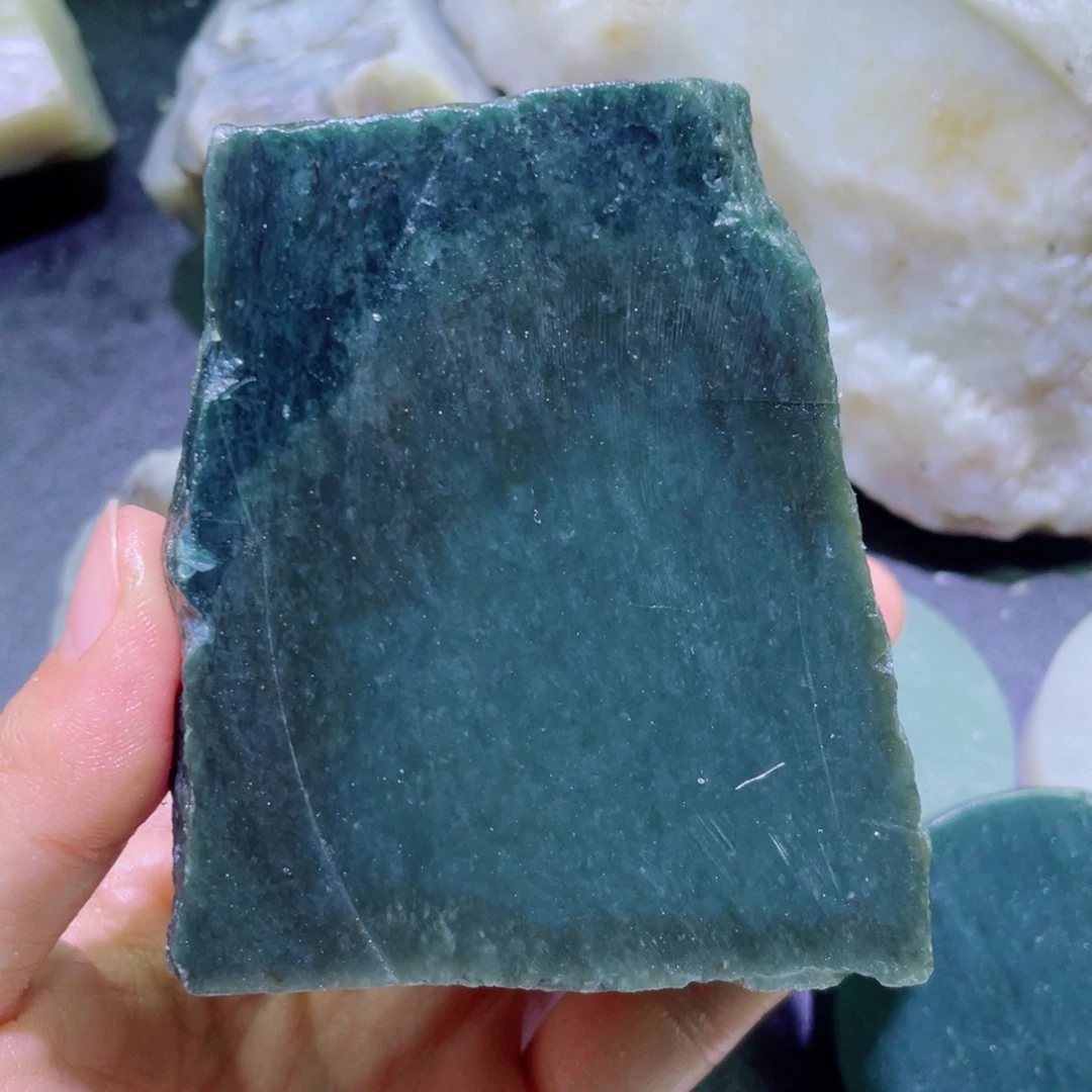 和田玉未镶嵌珠宝半成品