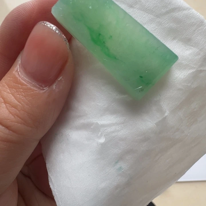 定制翡翠未镶嵌包工