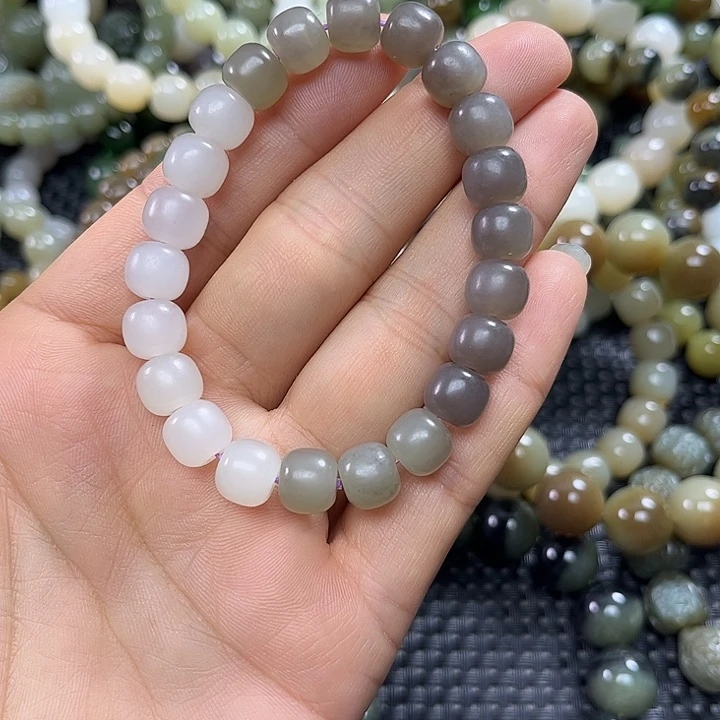 和田玉未镶嵌手链