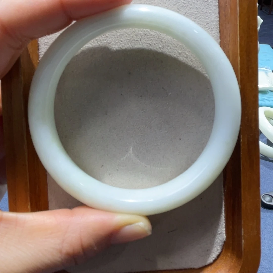 蓝田玉（蛇纹石化大理石玉）手镯未镶嵌相*