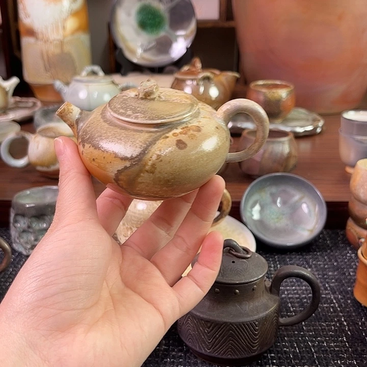 柴烧中白泥扁壶130毫升