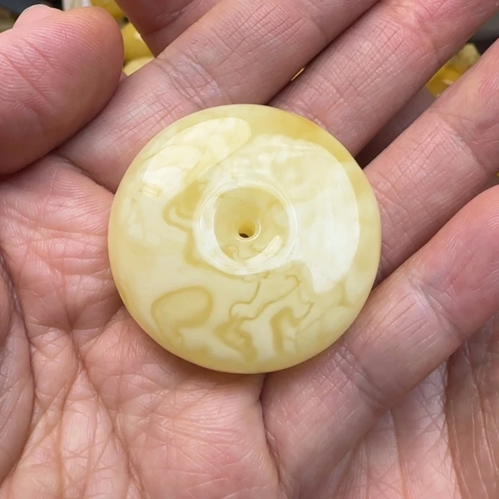 蜜蜡未镶嵌颈饰天然蜜蜡