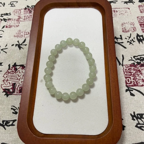天然和田玉手串，晴水单圈精美时尚玉手串，多样性发货