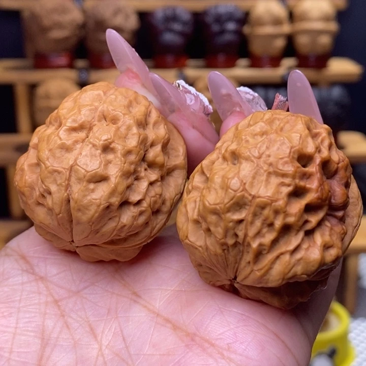 文玩核桃把件龙钾44号39尺