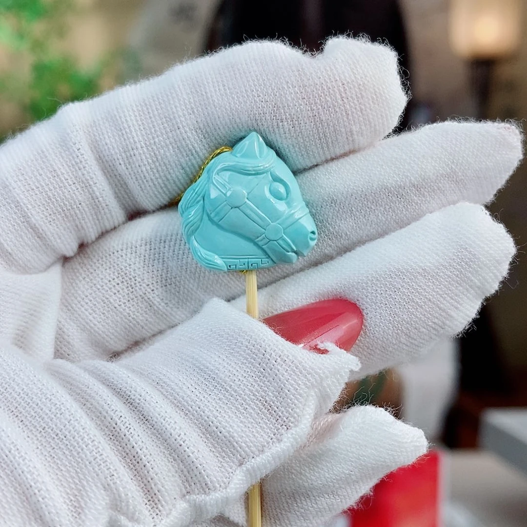 未镶嵌绿松石珠宝奇石