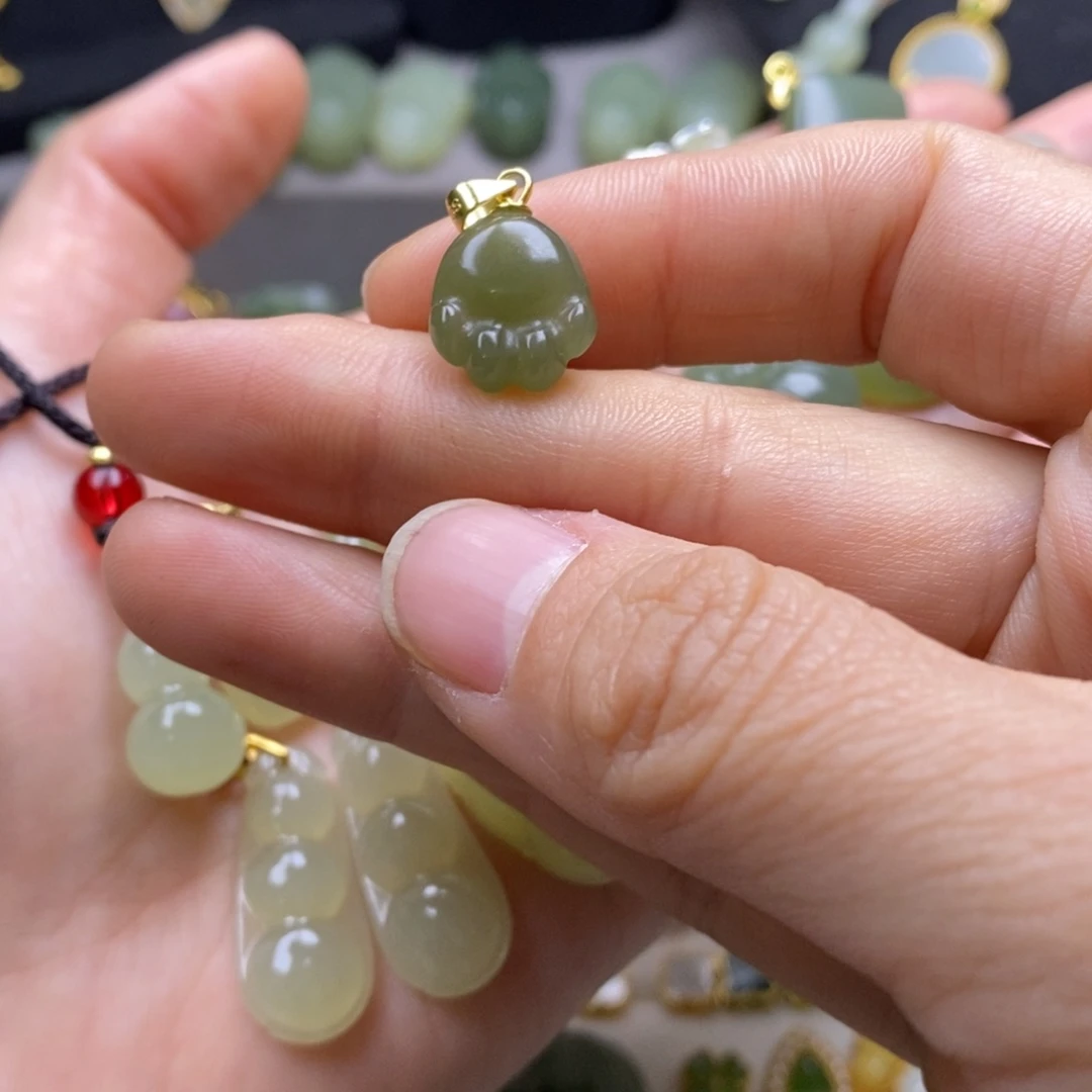 和田玉银S925镶嵌颈饰