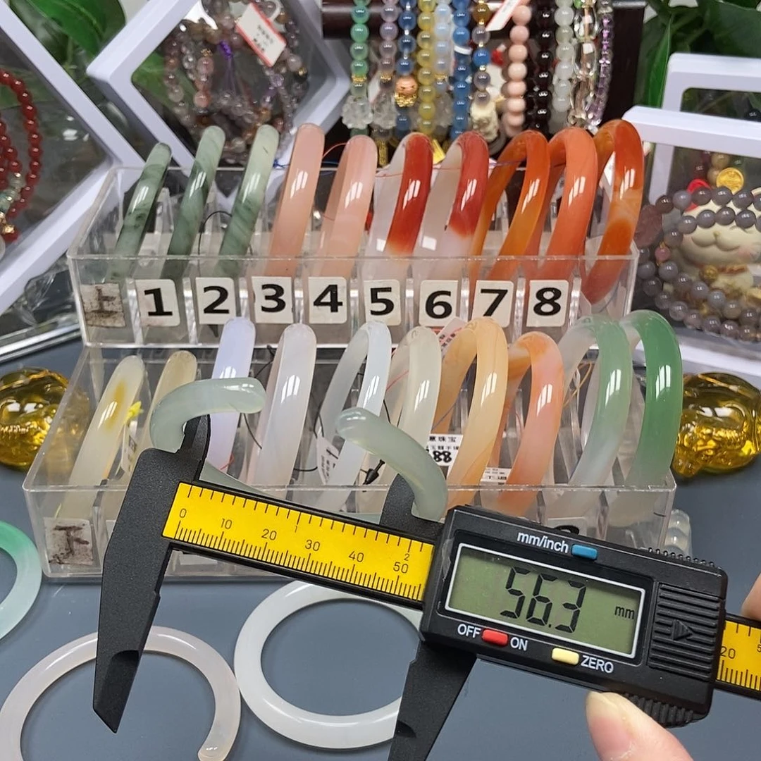 玛瑙/玉髓手镯未镶嵌7