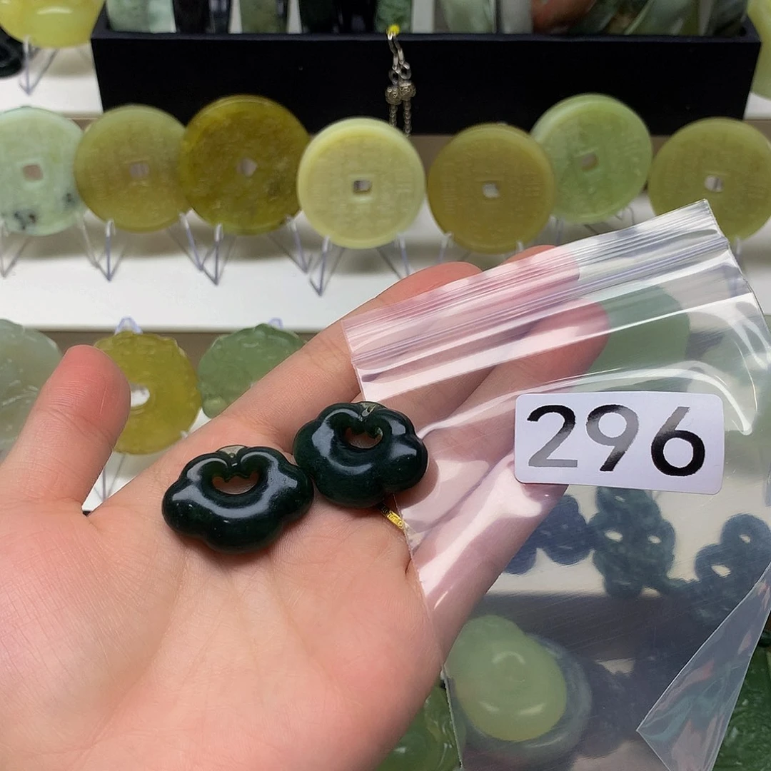 蛇纹石玉颈饰未镶嵌润****验