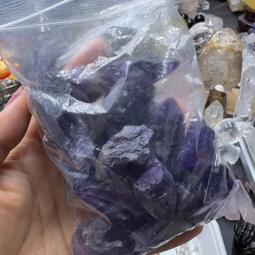 紫水晶原石三白克左右