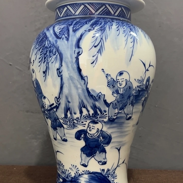 瓶精品陶瓷青花人物瓶