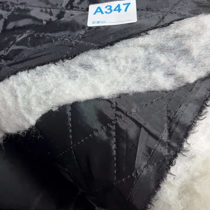 无纺布黑色内衬¥15 ， 3米347